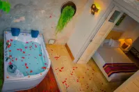 Casa Pizarro Hotel Boutique - Bathtub