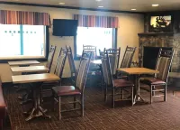 Yellowstone West Gate Hotel