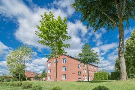 Taba Hotel Отели в г. Бад-Брамштедт