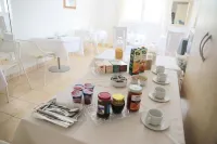 Apartments Tamarix Hotels in Starigrad