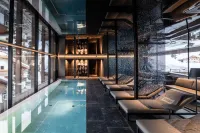 Linder Cycling Hotel - piscina