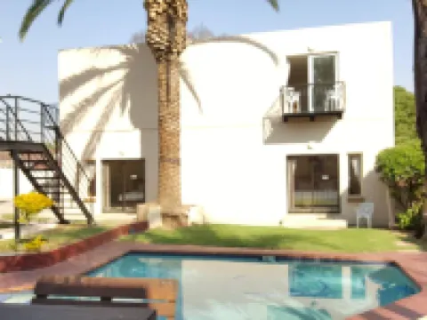 Louhallas Accommodation Hotéis em Edenvale