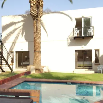 Louhallas Accommodation