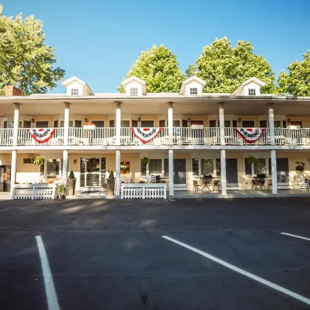 Scenic Inn