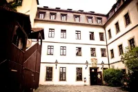 Youth Hostel Würzburg Hotels in Hochberg