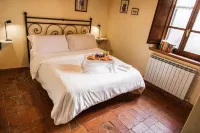 Poggio del Sole Hotels in Paciano