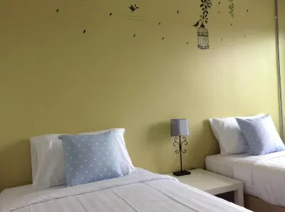 Mo Do Ong Hotels in Kham Yai