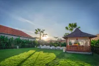 Kubu Dimel Suites and Villas Resort Отели в г. 