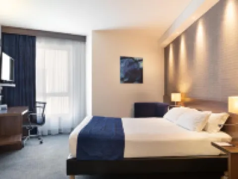 Holiday Inn Express MARSEILLE AIRPORT by IHG Hotels in Vitrolles