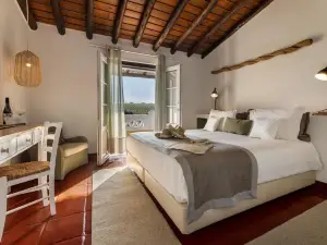 Herdade Do Sobroso Wine & Luxury Boutique Hotel
