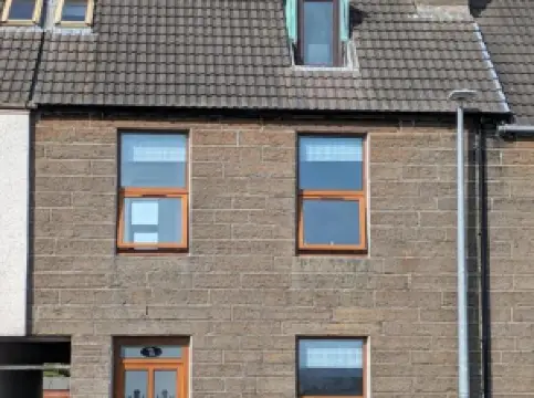 2 Bedroom Townhouse with Seaview on the NC500 Wick