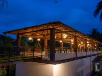 Madpackers Goa Anjuna - Bar & Pool Hotel a 