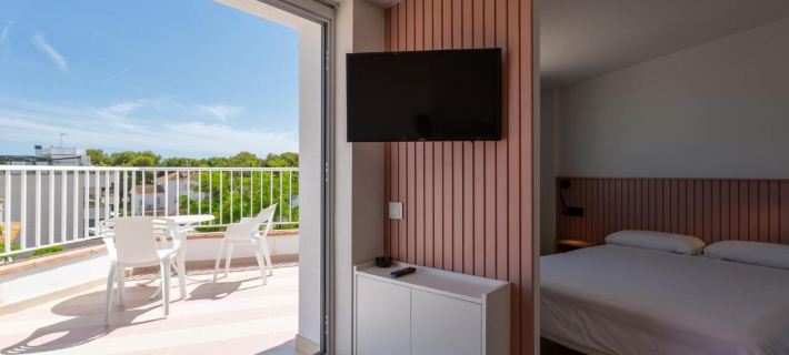 Apartamentos Sunway Atlanta Hotels in Sitges