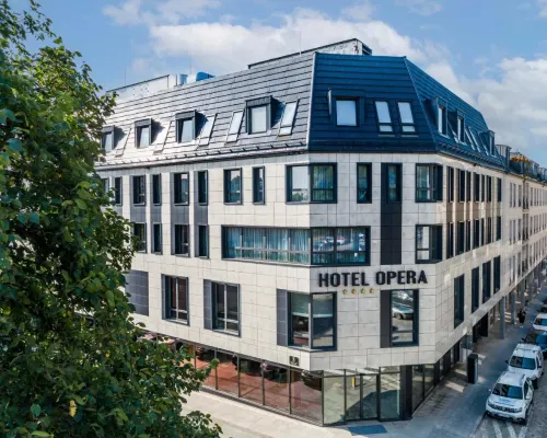 Hotel Opera Hotels near Historical Museum