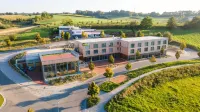 Ökohotel Aus Holz Alea Eco