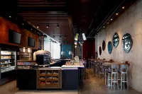 Alt Hotel Toronto Airport - Baarit
