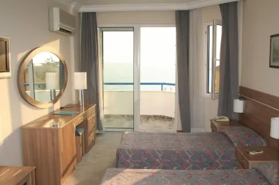 Elysee Beach Hotel