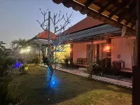 Villa Luwih Pandawa Bali Hotels near Kutuh