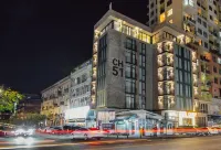Hotel CH51 Hotels in 