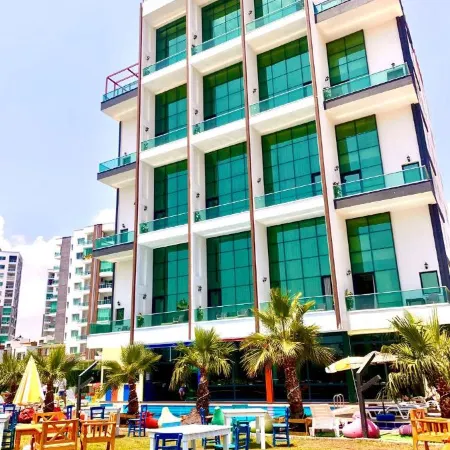 Luna Mare Resort Mersin
