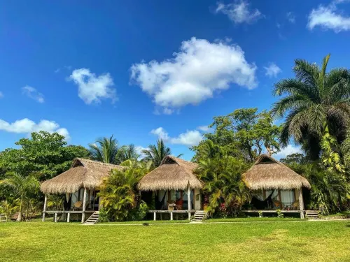 Hotel CasaBakal - A Pie de Laguna - Bacalar Hotels in Bacalar