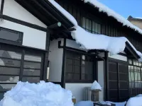 B&B Mikawa - Kanazawa Fish Harbour Hotels in Hakusan