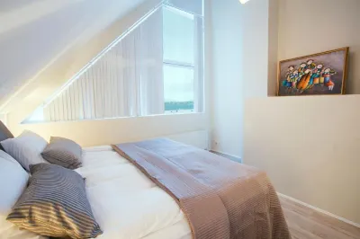 Penthouse Downtown with Free Parking Hotels in 
