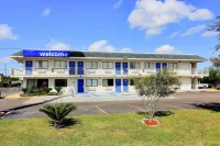 Motel 6 Kingsville, TX