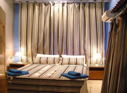 ゴールデンホテル