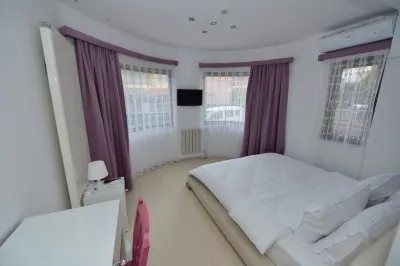 Dardanos Pension Hotels in 