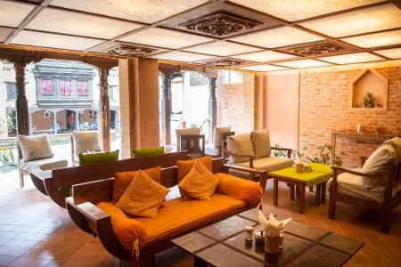 Newa Chen Historic House UNESCO Отели рядом с достопримечательностью «Golden Temple»