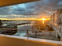 Harborside Inn - Ocean View