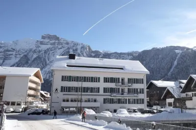Hotel Bären und Cafe Deli Hotels in der Nähe von Skigebiet Damüls Mellau
