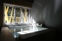 Hinatamikan - balneario