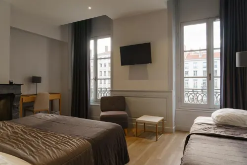 Hotel du Théatre - 2-Star