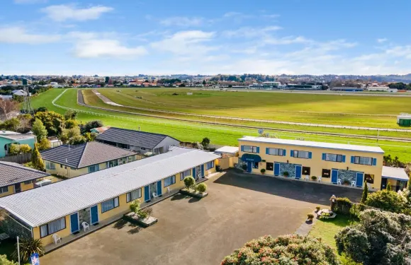 車伕的木屋汽車旅館