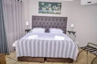 Avoca Vale Country Hotel فنادق في Far North