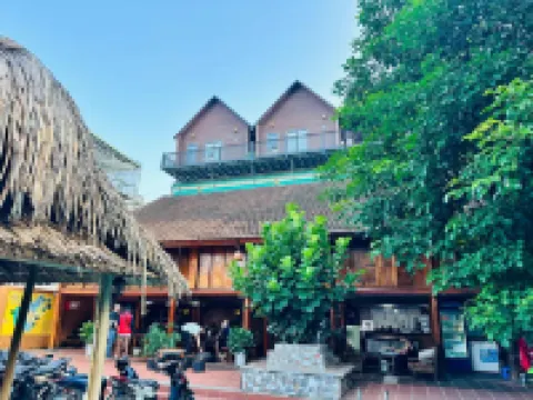 Odyssey Hostel, Tours & Motorbikes Rental