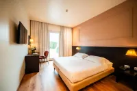 Hotel Capolago Hotels in Brunello