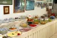 Hotel Piccolo Mondo - Desayuno