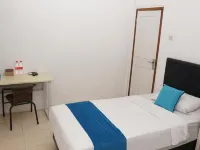 Jazz Room Kampung Inggris Syariah Hotels in Pare