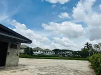PAPA Q SUITE RESORTS