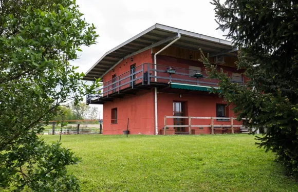 傑森羅薩蒙德農莊酒店