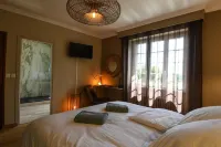 Entre Terre et Mer Hotels in Carantec