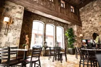 Elk Country Inn Hotels in Hoback