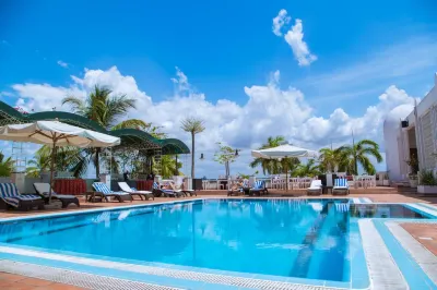 Hotel Slipway Отели рядом с достопримечательностью «Остров Мбудья»