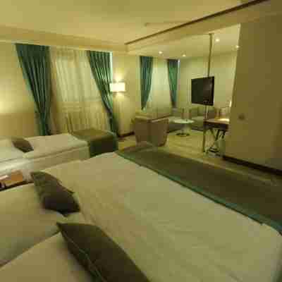 Adana Plaza Hotel Rooms