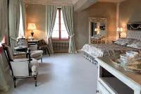 Relais Villa Prato Hoteles en Alice Bel Colle