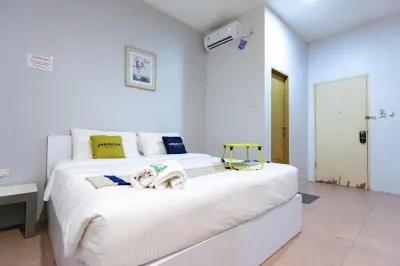 Urbanview Hotel Crystal Nagoya Batam by RedDoorz Hotels in Nagoya