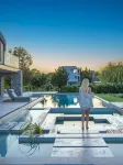 Allure Wellness Retreat - Strand